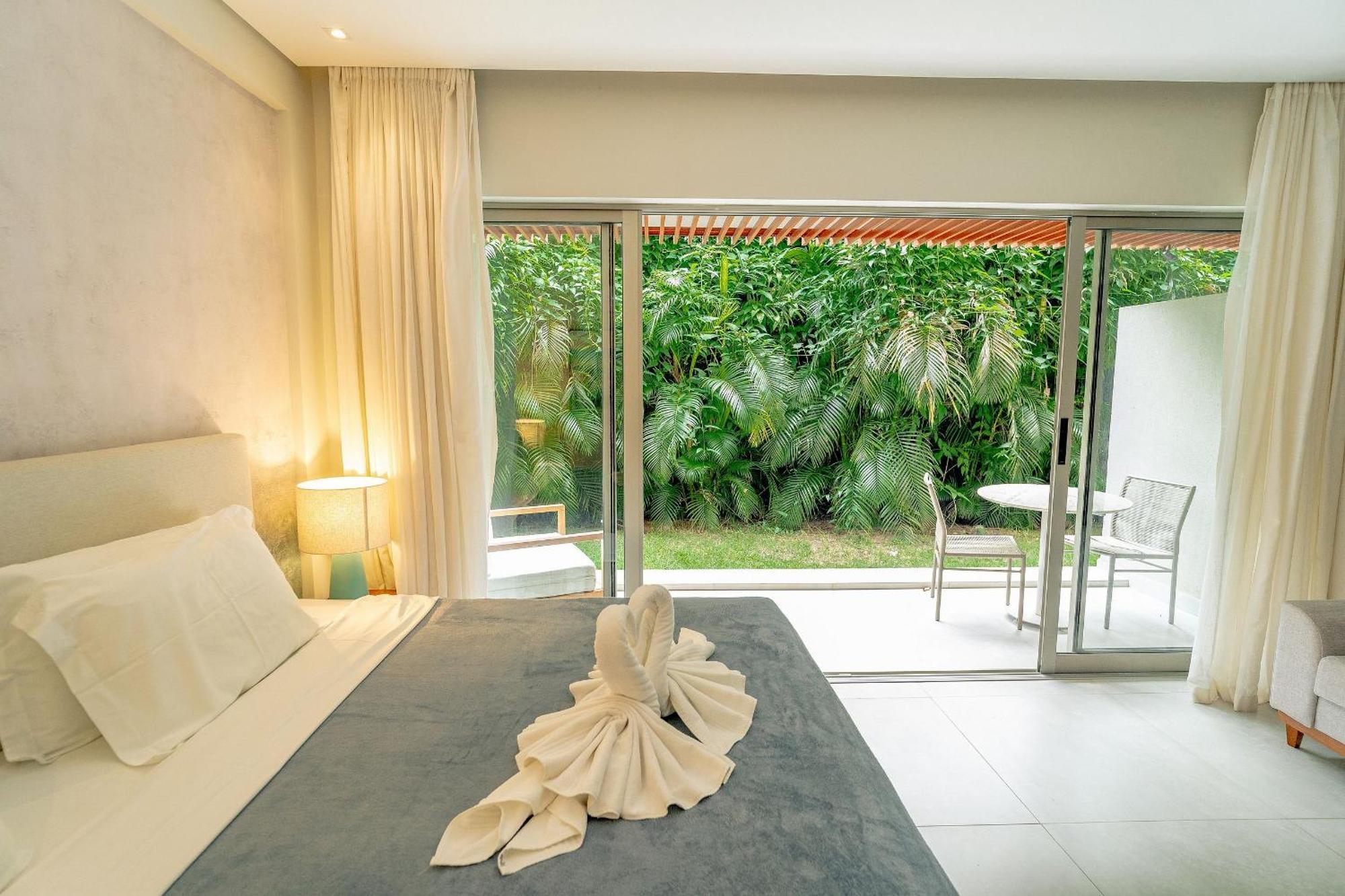Qavi - Flat na rua Principal com vista jardim #ÎledePipa Praia de Pipa Exterior foto